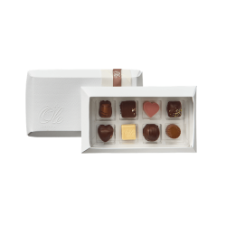 fyldt Chokoladeæske - Ole Chokolade 8 stykker