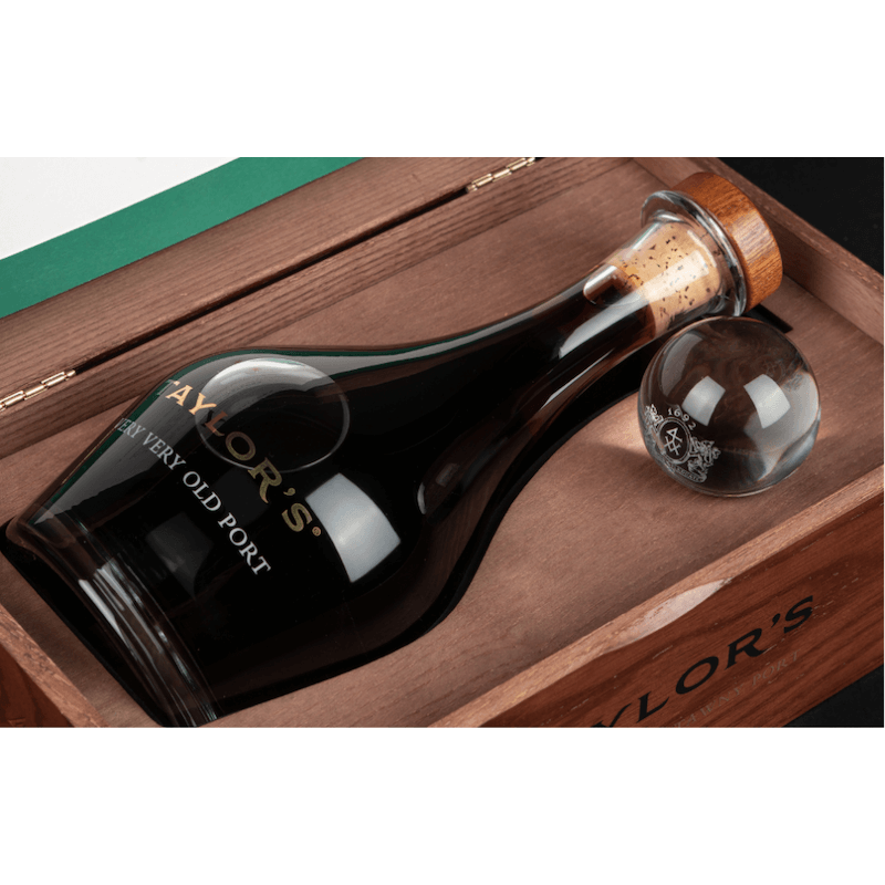 Taylors Very Very Old Tawny Port - Vvop Taylors Very Very Old Tawny Port - Vvop